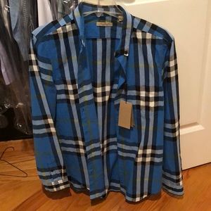 Burberry Shirts - NWT Burberry Brit Men’s Button Down Shirt - Size M Burberry Shirts - NWT Burberry Brit Men’s Button Down Shirt - Size M